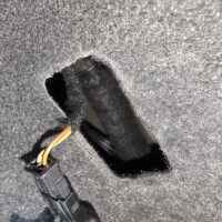 So sieht der Anschluss aus, dort klemmt man das LED-Band einfach dazu